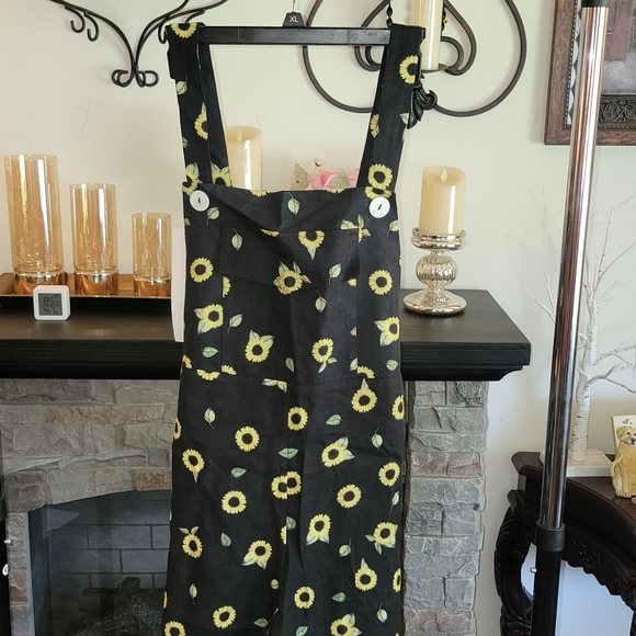 Sleeper Baccara Linen Sunflower Flare Leg Jumpsuit - Picture 2 of 12